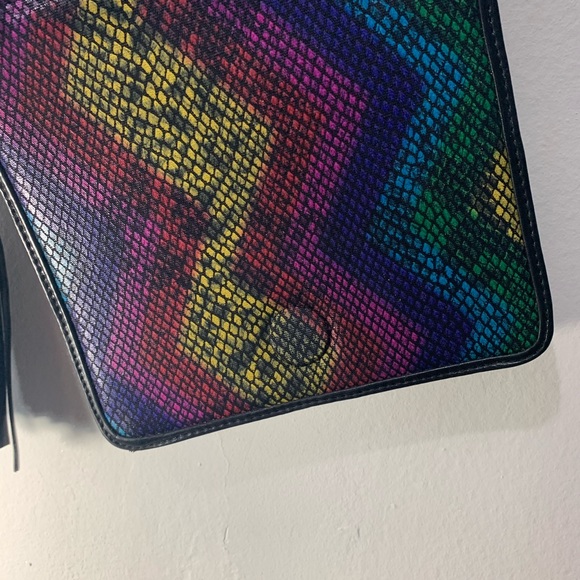 Sondra Roberts multi color bag - Picture 6 of 8